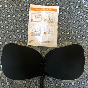 Strapless, Backless Sticky Bra NWOT (Size D)